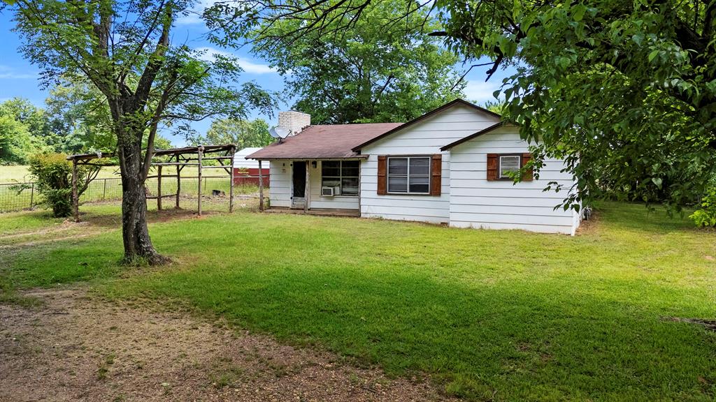952 Shirleys Crossing Road — photo