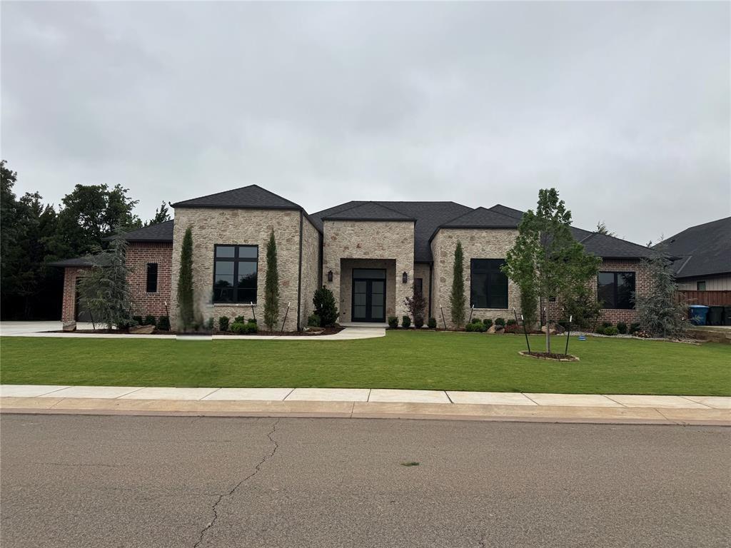5017 Deerfield Drive — photo