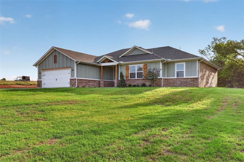 385 Cumberland Drive — photo