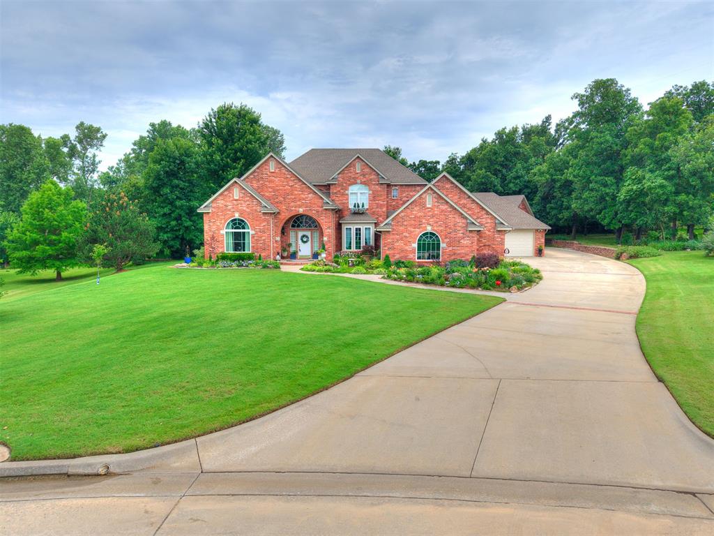 321 Hickory Forest Drive — photo