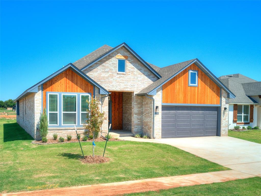 7712 Woods Edge Way — photo