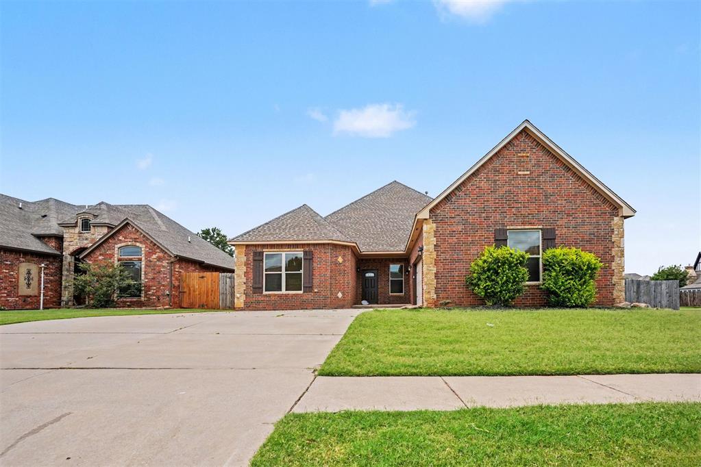 6301 Bentley Drive — photo