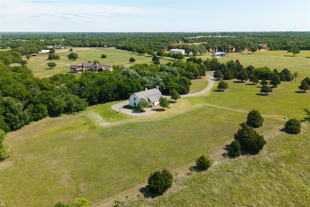3110 W Waterloo Road — photo