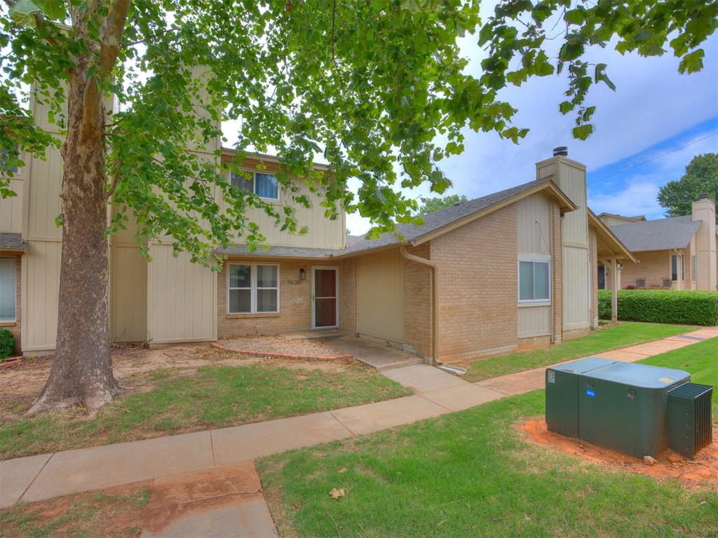 9636 N Hefner Village Boulevard — photo