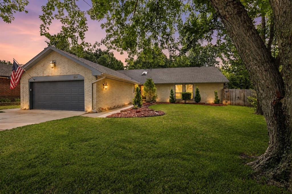13308 Shady Tree Place — photo
