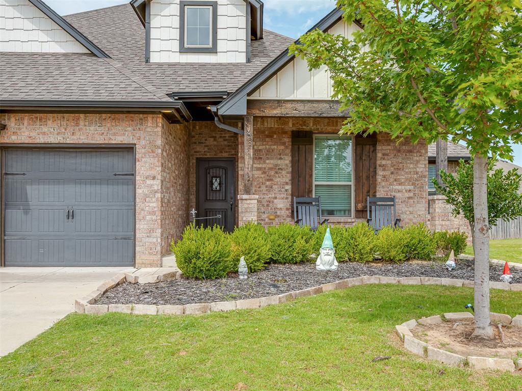 3710 Andrew Court — photo