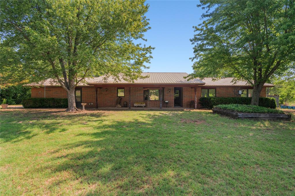 2025 Cherokee Drive — photo