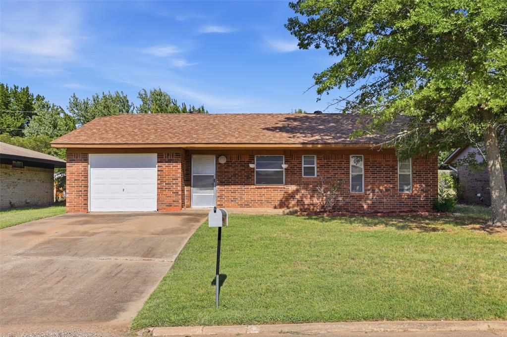 1623 Hardwood Grove Street — photo