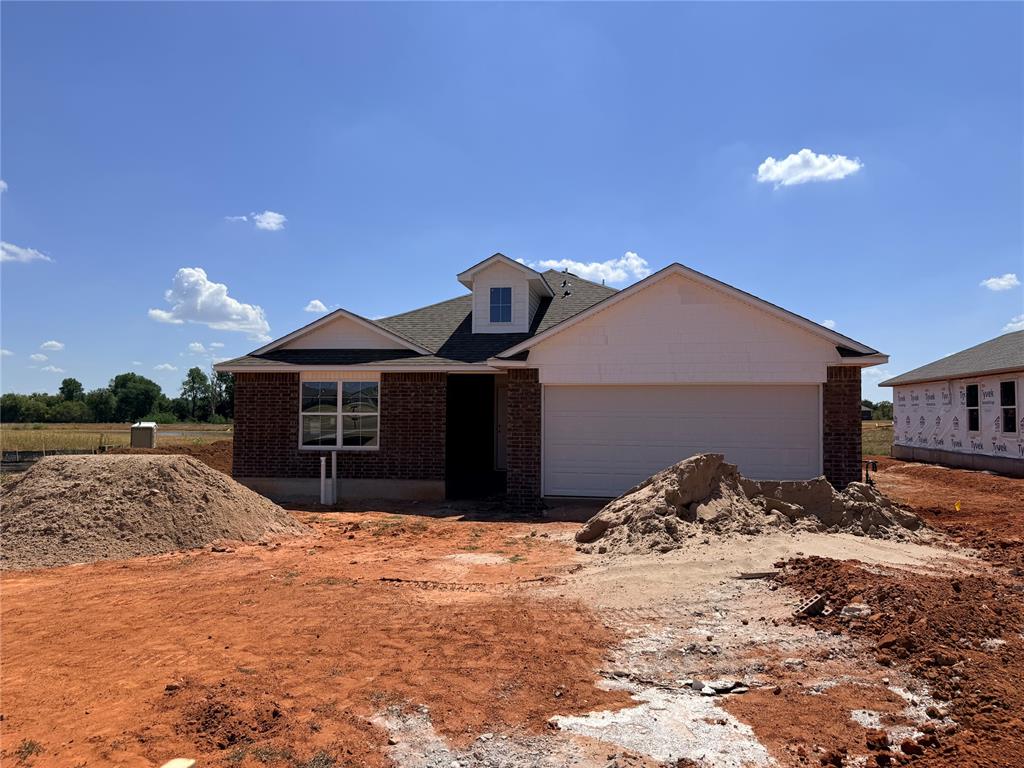 1124 E Stallion Lane — photo