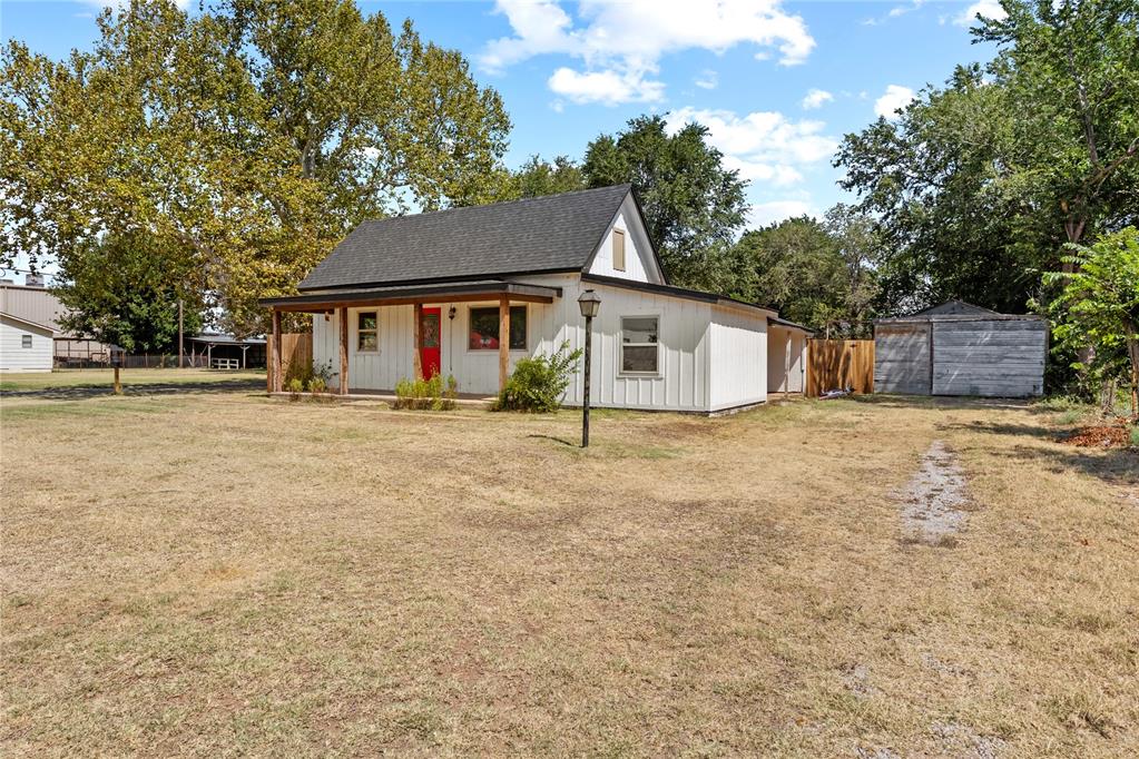 103 E Ash Street, Carnegie, OK 73015 — photo 3