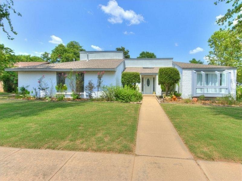 4001 Bluestem Circle — photo