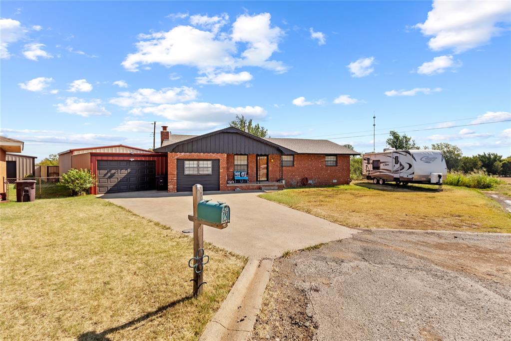 523 Ruth Drive, Carnegie, OK 73015 — photo 3