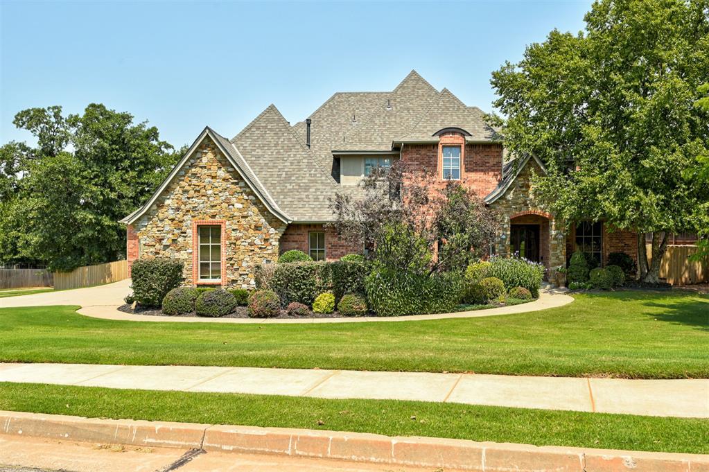 1301 Autumn Creek Drive — photo