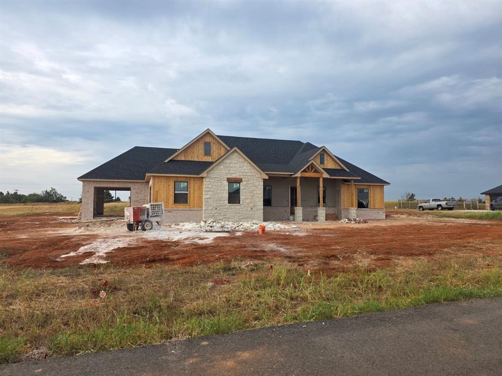 4365 Janie Way — photo