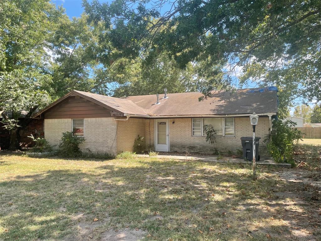 405 E Main Street — photo