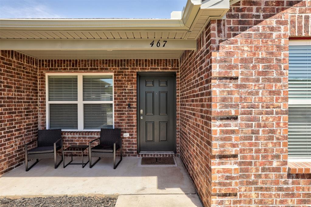 467 SE 7th Place — photo