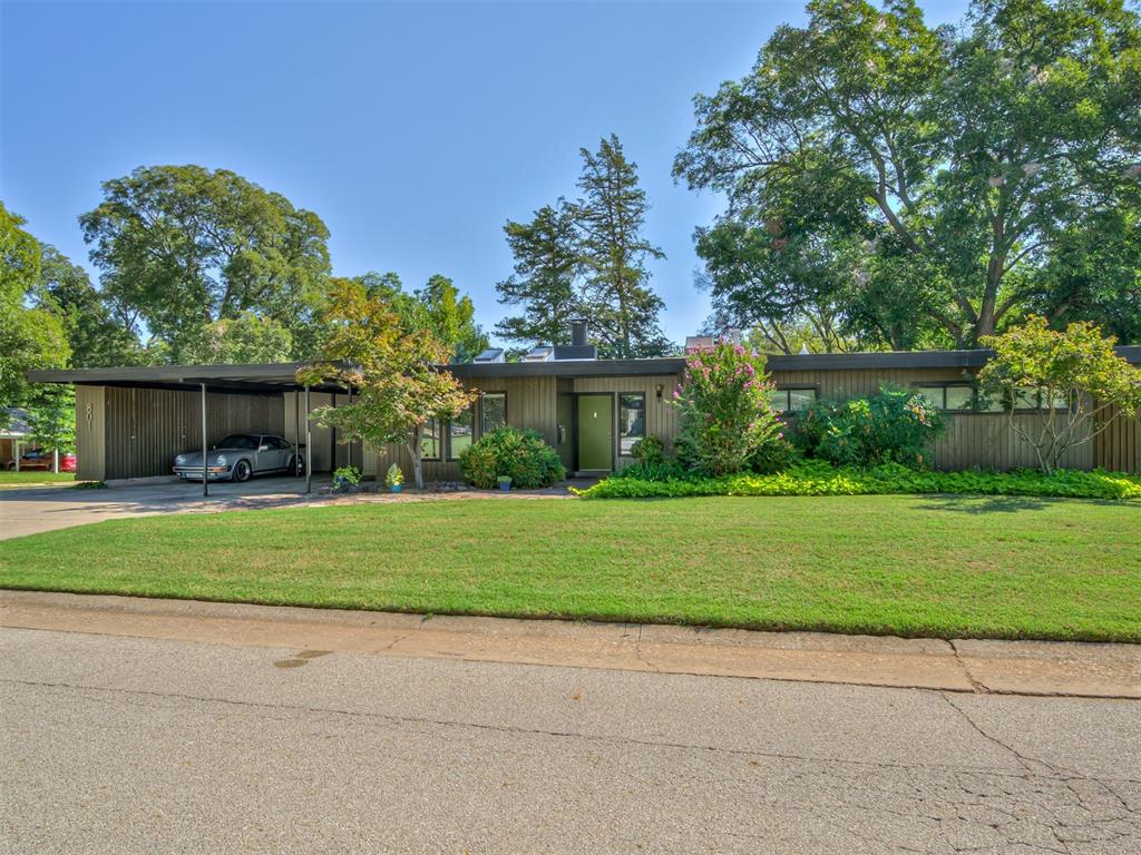 801 Carey Drive — photo