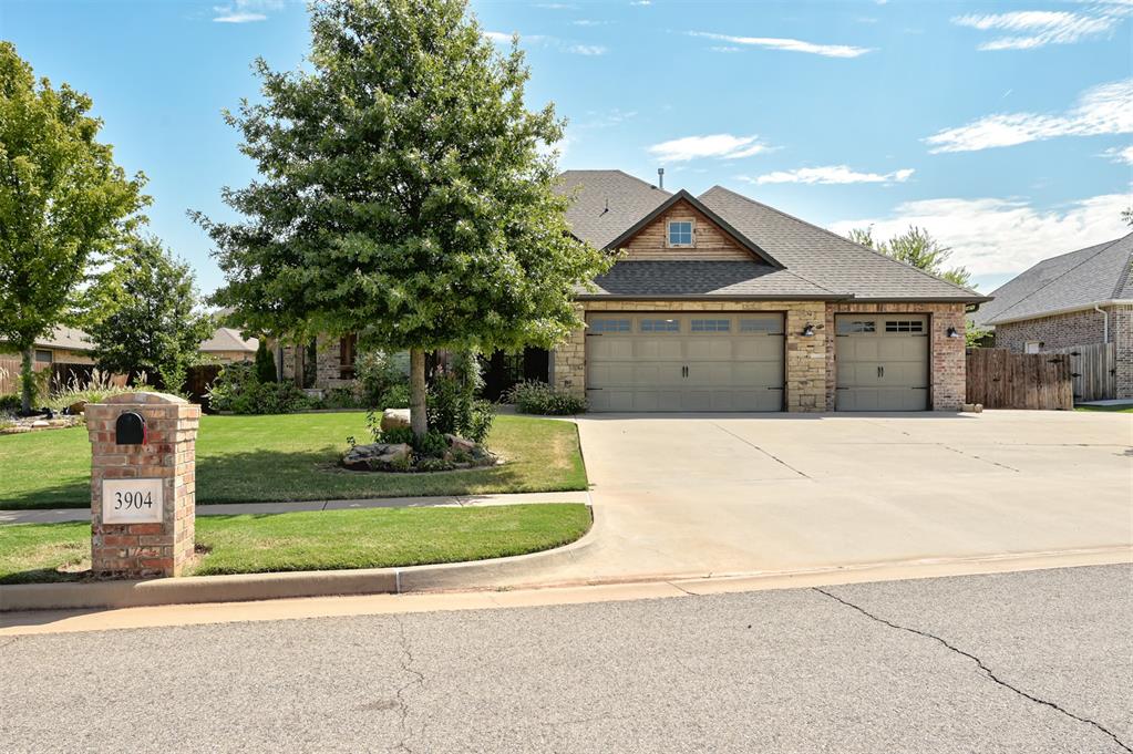 3904 Bridge Wood Lane — photo