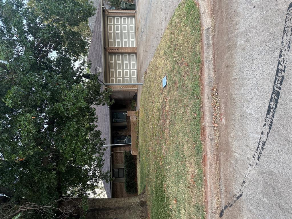 3713 Rolling Lane Circle — photo