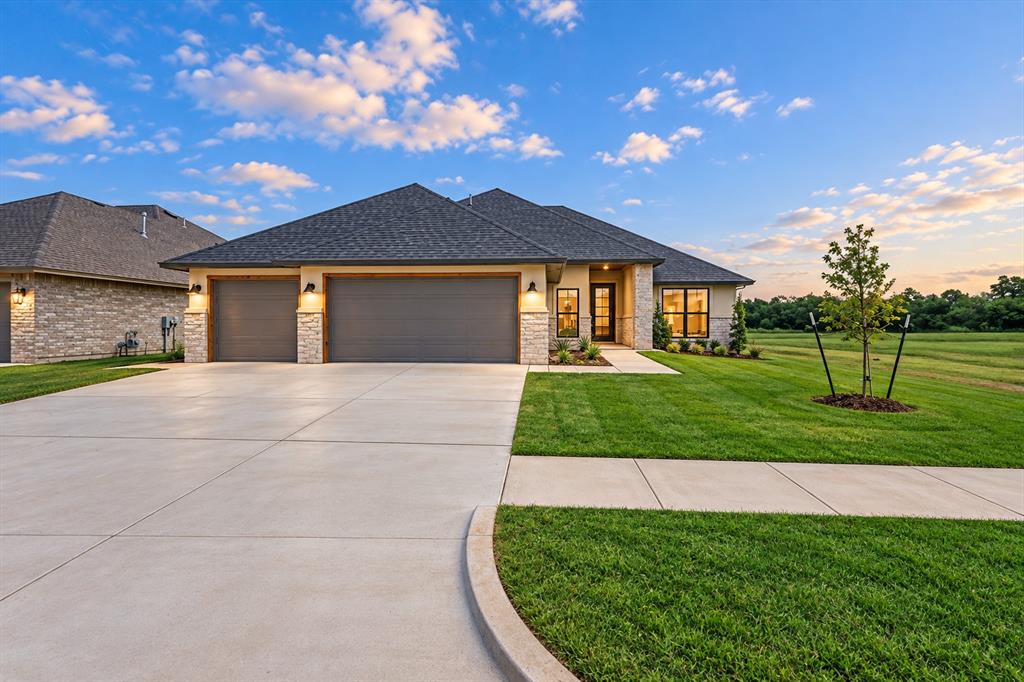 4908 Vine Cliff Road — photo