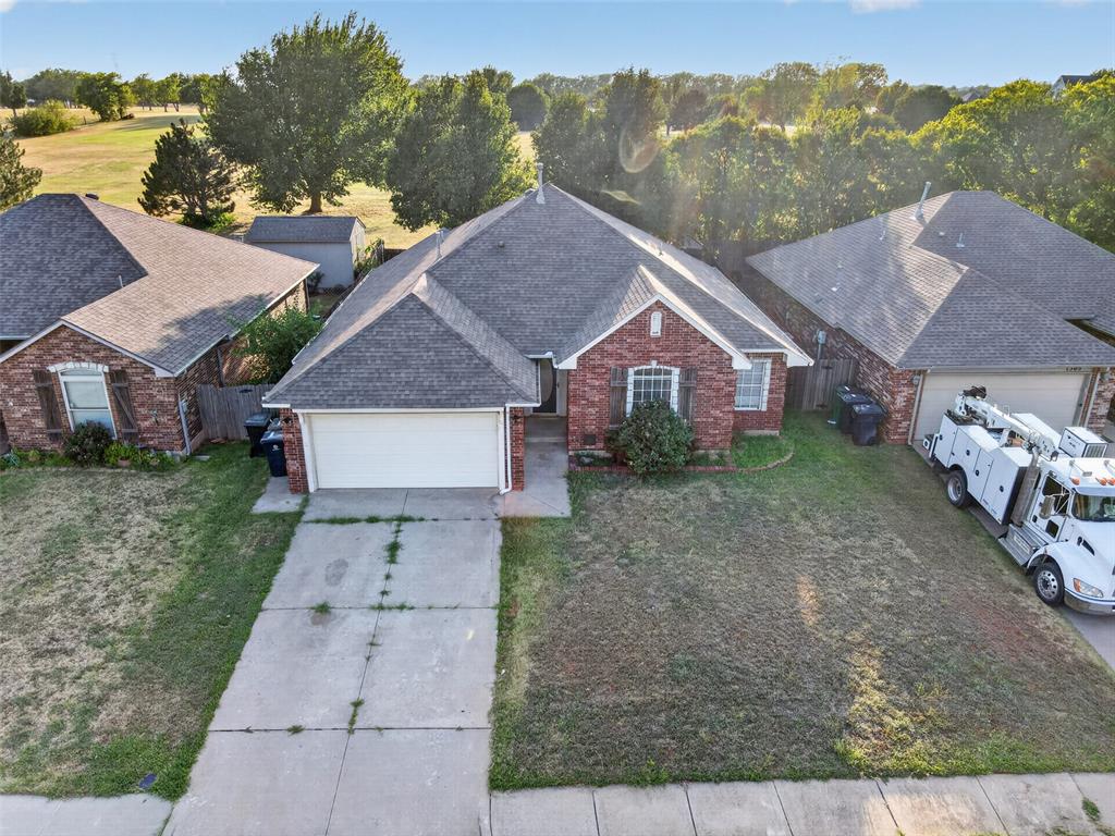 1309 Ethan Lane — photo