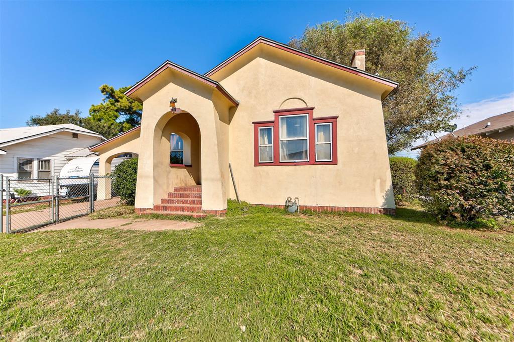 1106 Sunset Drive — photo