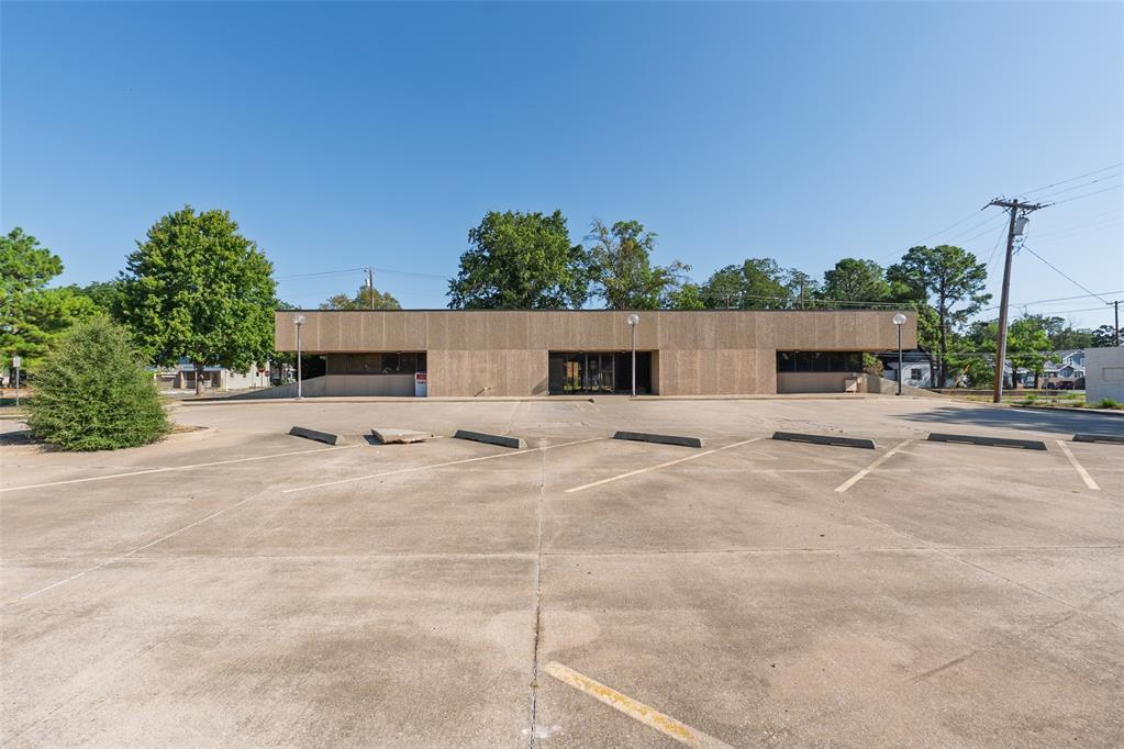 123 W Highland Street — photo