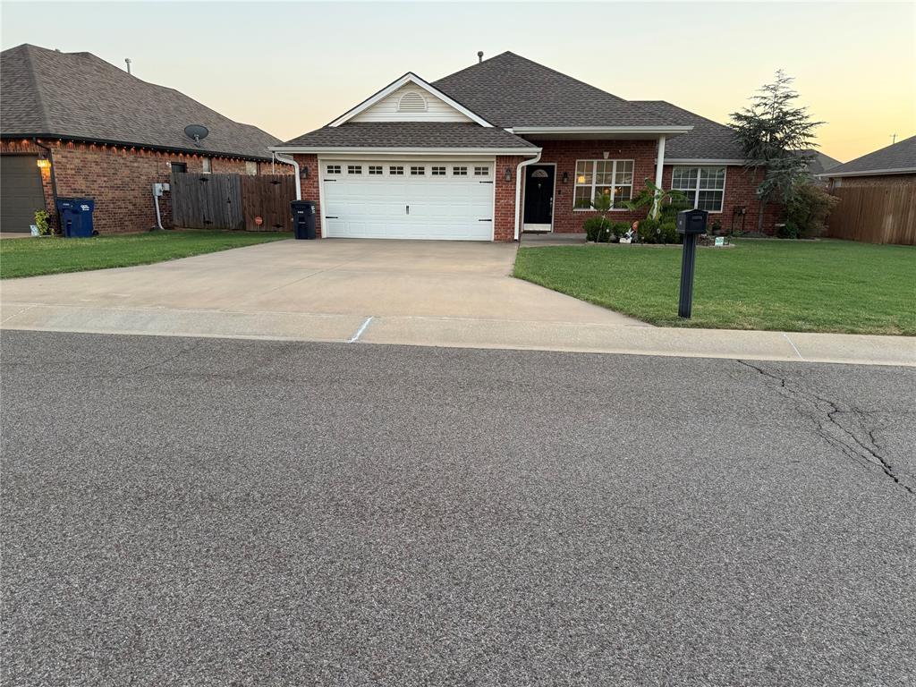 2220 Crooked Oak Drive — photo