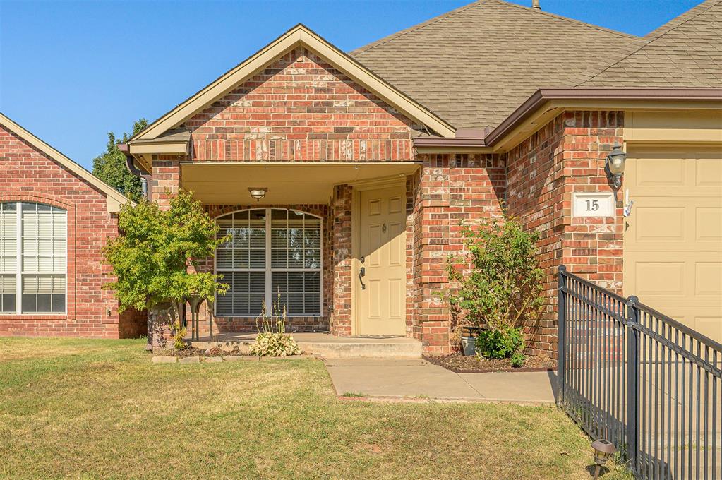 15 S Ridge Pointe Drive, Edmond, OK 73034 — photo 2