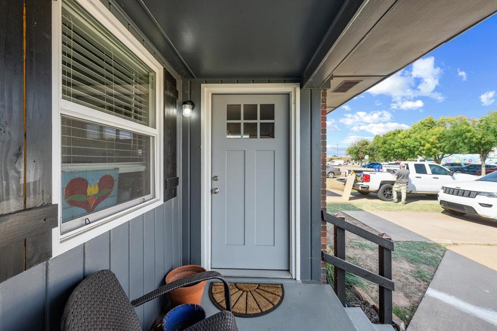 920 E Wayne Street, Edmond, OK 73034 — photo 3