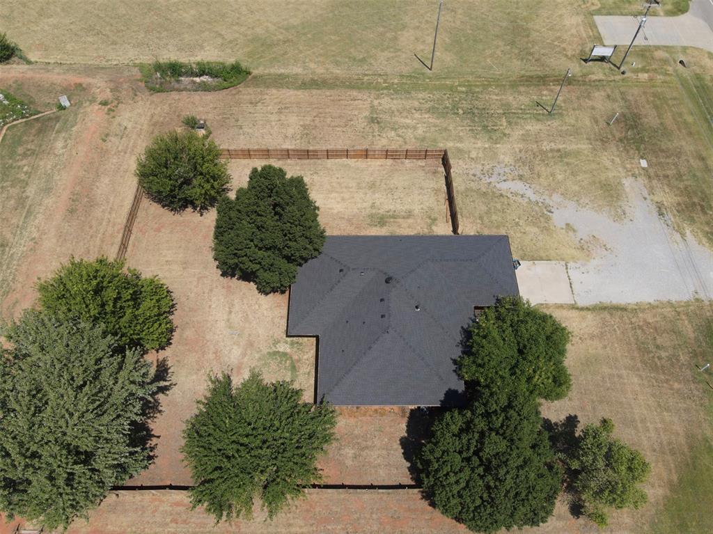 811 N Mustang Road — photo