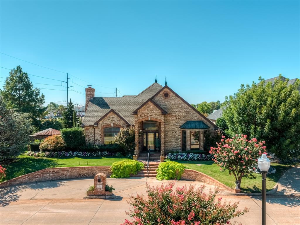 2104 Pinnacle Point — photo