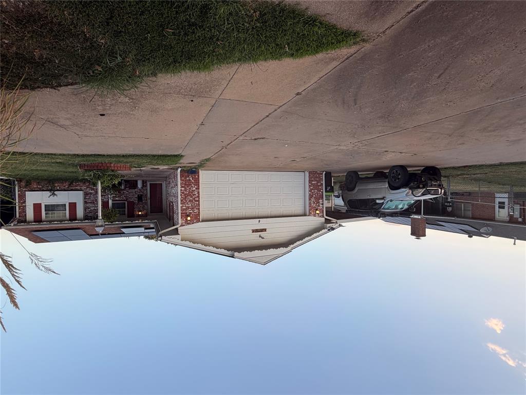 4 Cherokee Street — photo