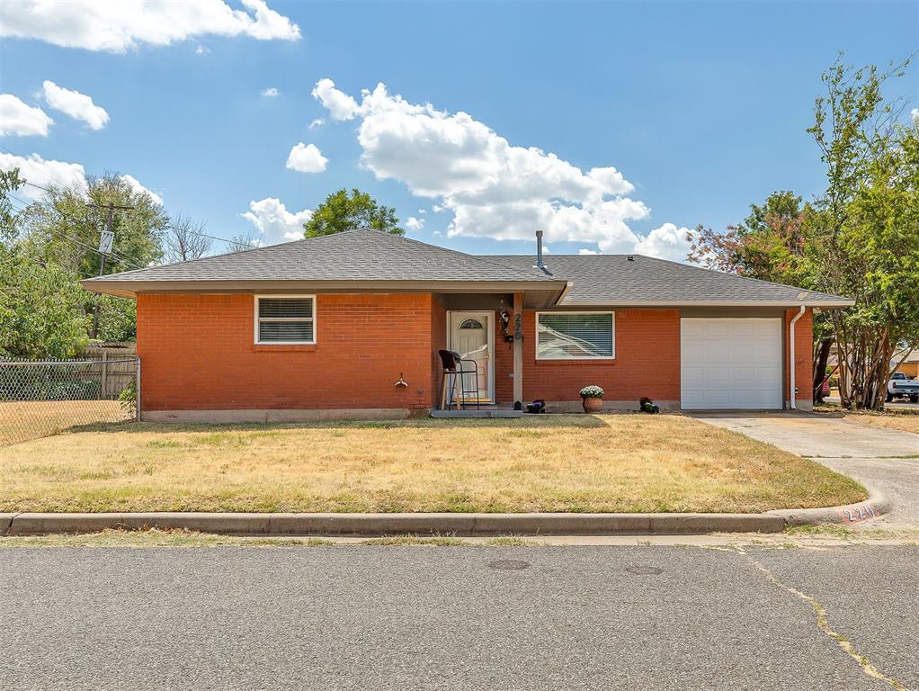 220 S Irving Drive — photo