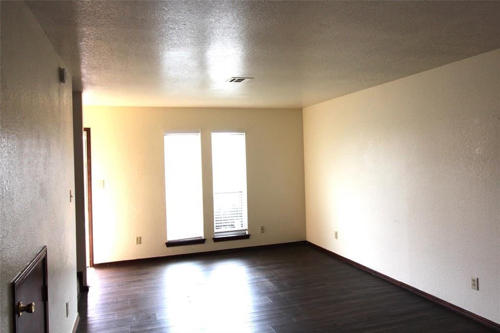 Home in Norman, OK 73071 — photo 2