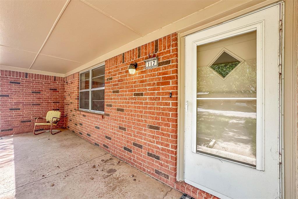 117 E 4th Street, Erick, OK 73645 — photo 3
