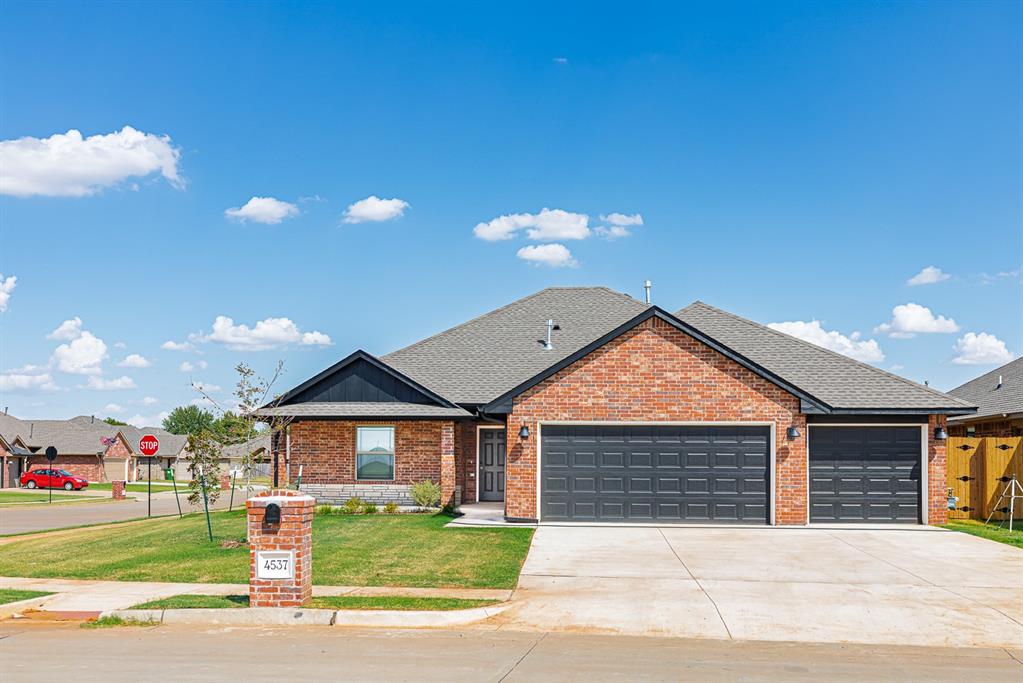 4537 Adobe Court — photo