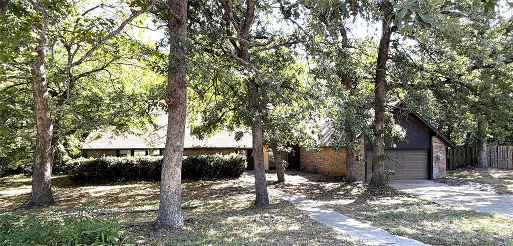 1104 Reid Circle — photo
