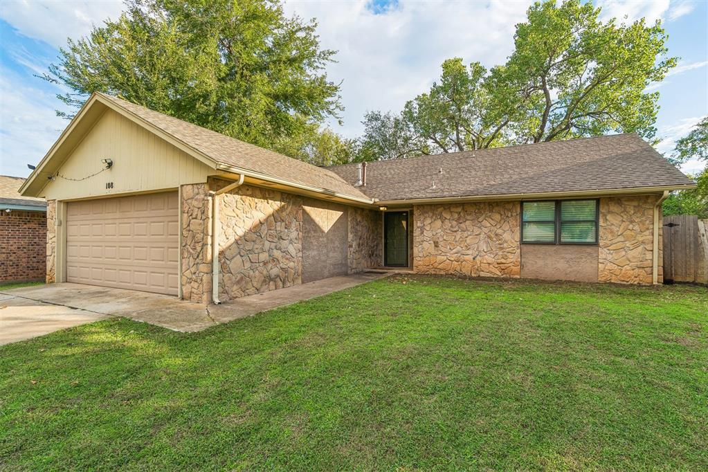 108 Cambridge Drive — photo