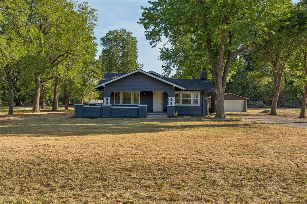 401 E Van Buren Street — photo
