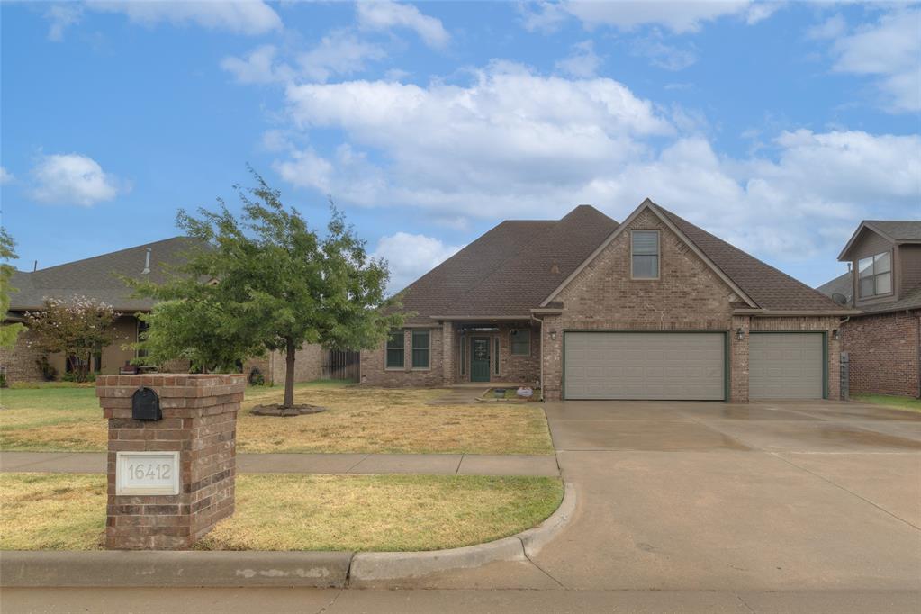 16412 Old Oak Drive — photo