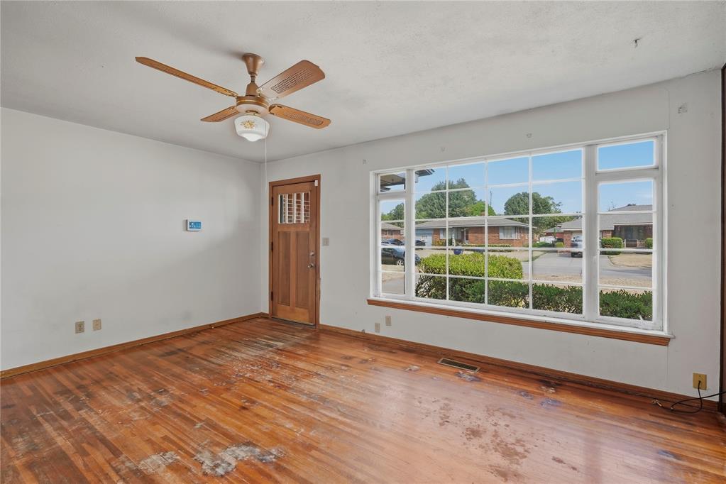 Home in Oklahoma City, OK 73107 — photo 3