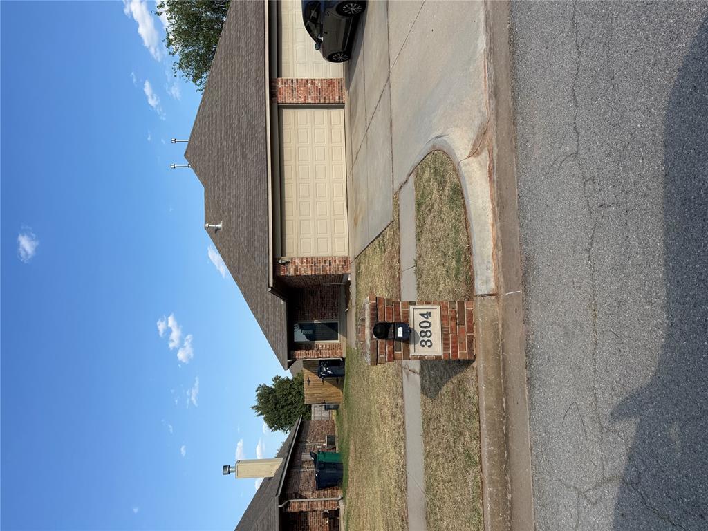 3804 Matthew Drive — photo