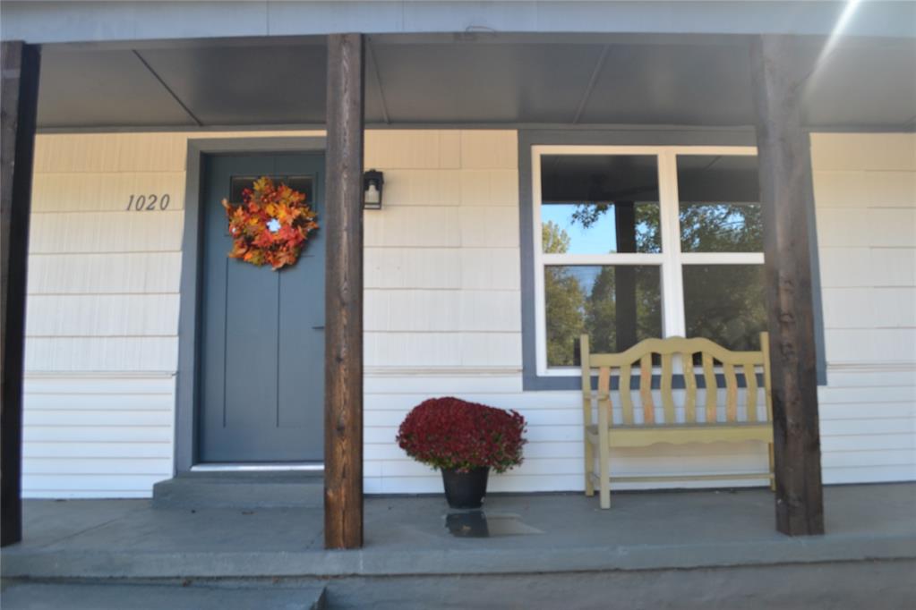 1020 Hickory Lane — photo