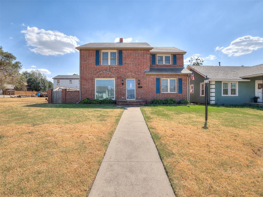 1103 W Wade Street — photo