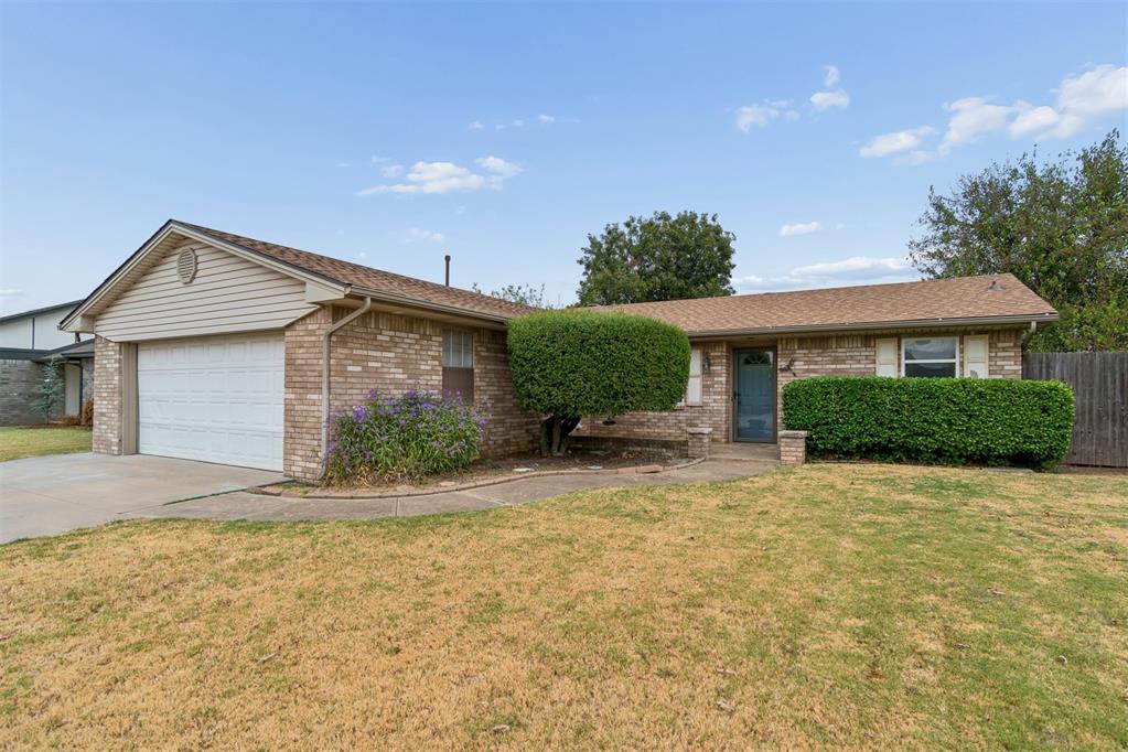 1353 W Cedarbrook Lane — photo