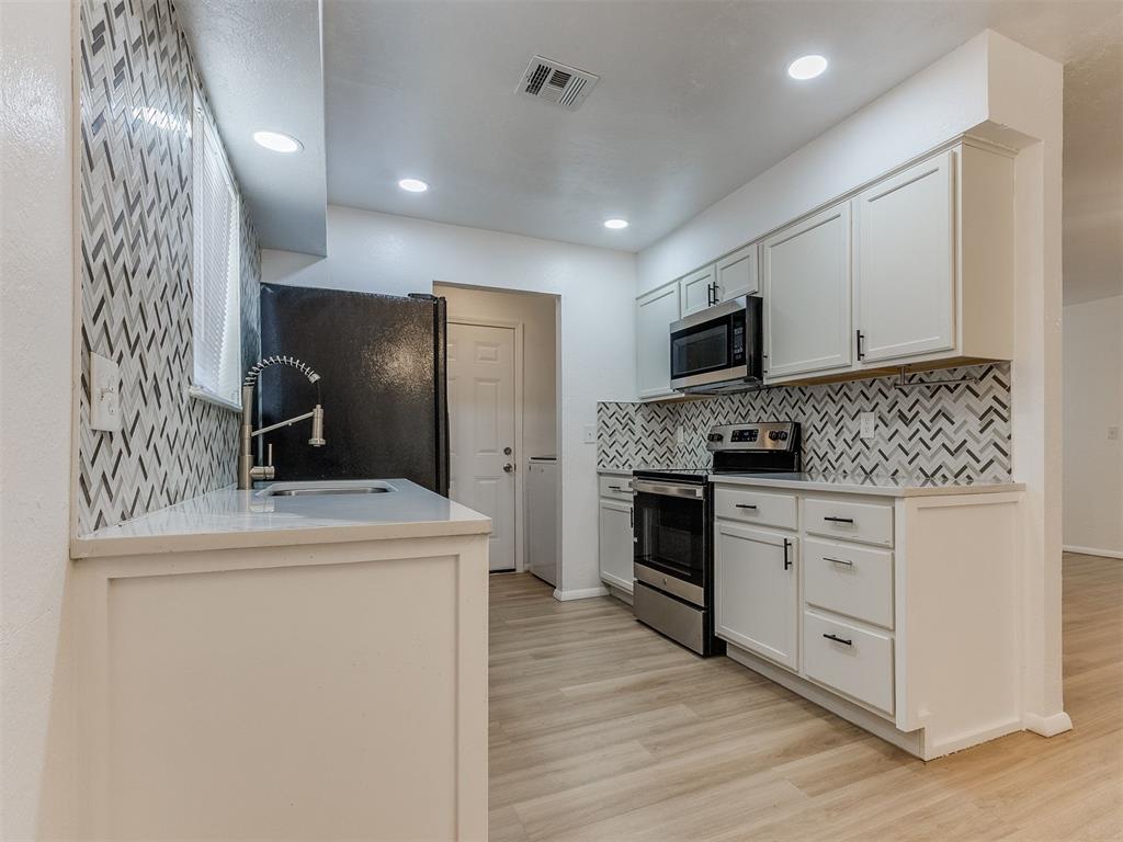 405 Woodland Drive — photo