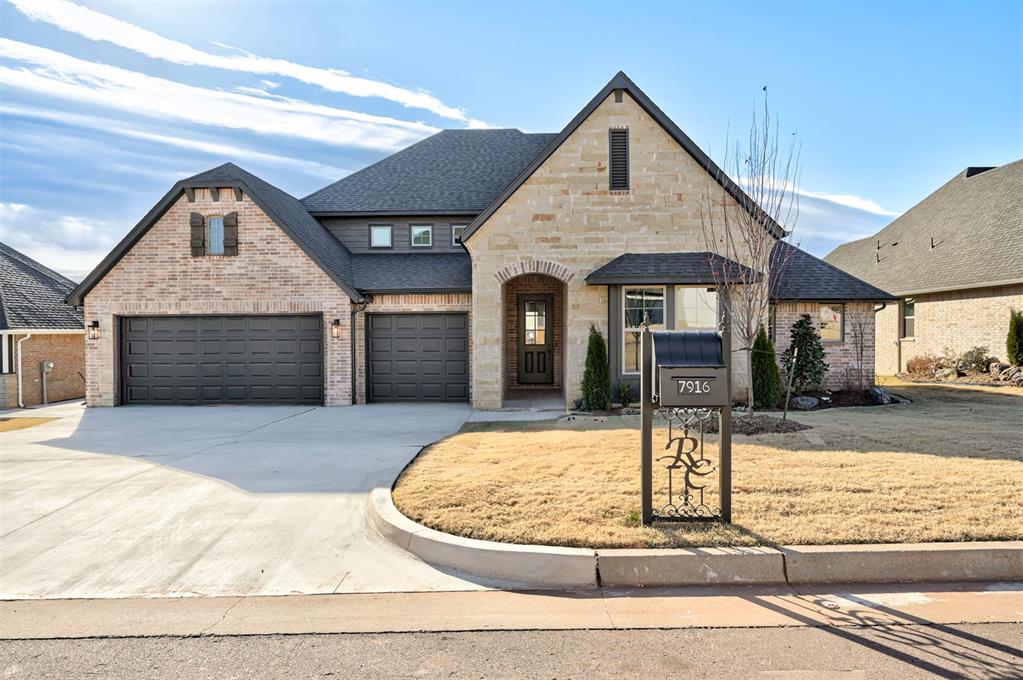 7916 Amber Ridge Drive — photo