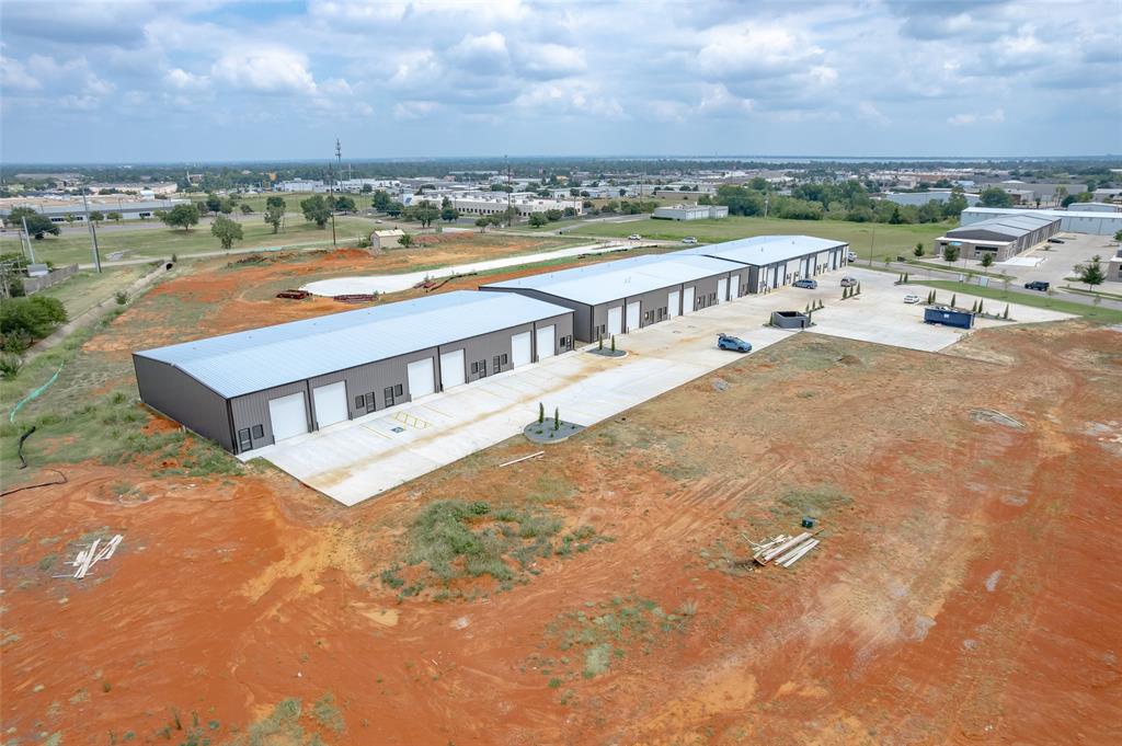 8101 Silver Crossing 320 — photo