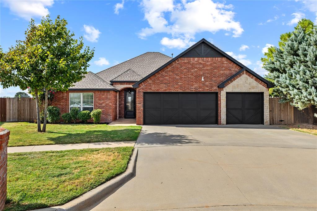 2425 Pumpkin Lane — photo